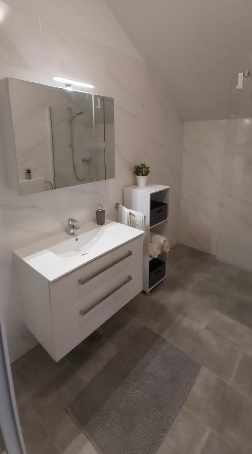 Apartmani Ivanka Stojcic Crikvenica Exterior foto